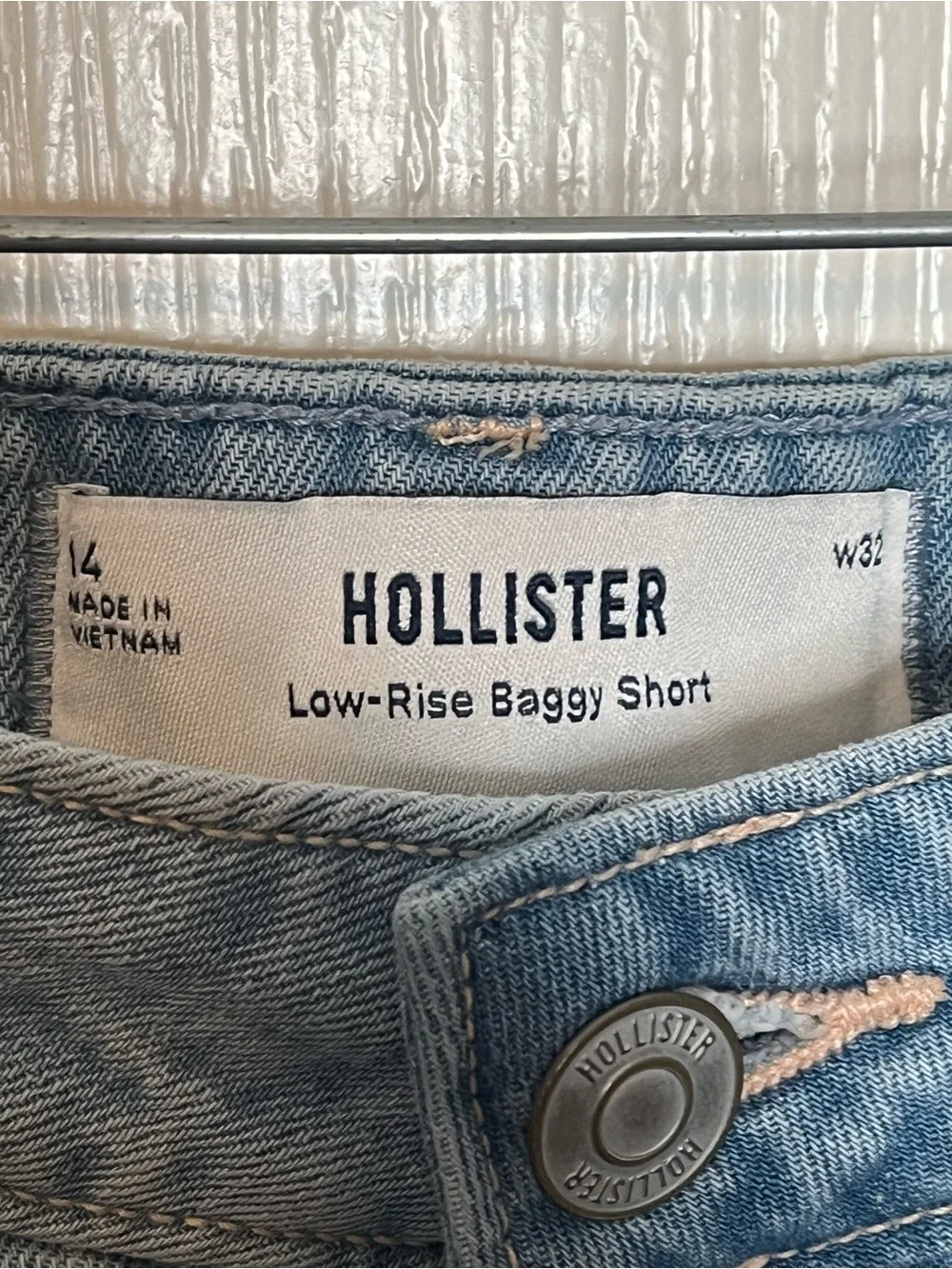 Hollister Low Rise Baggy Shorts Sz 14 / 32 Carpenter Loop Denim Jean Shorts